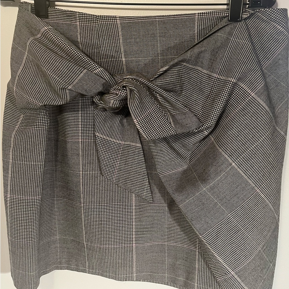Who What Wear Plaid Tie Wrap Mini Skirt Sz 12 NWT